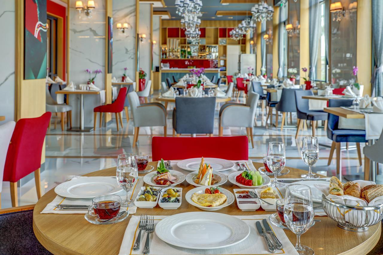 Merit Grand Mosta Spa Hotel & Casino Swilengrad Zewnętrze zdjęcie