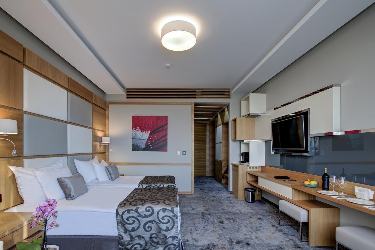 Merit Grand Mosta Spa Hotel & Casino Swilengrad Zewnętrze zdjęcie